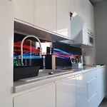 Black&white Skarbowa 2 Parking Apartment