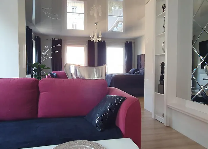 Black&white Skarbowa 2 Parking Apartment Leszno (Greater Poland)